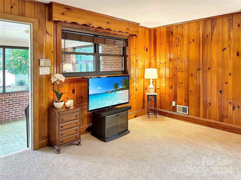 8031 George Hildebran School Road, Connelly Springs, NC 28612.  MLS# CAR4198034, YatesRealty ID 2418. Open concept den and eat-in kitchen