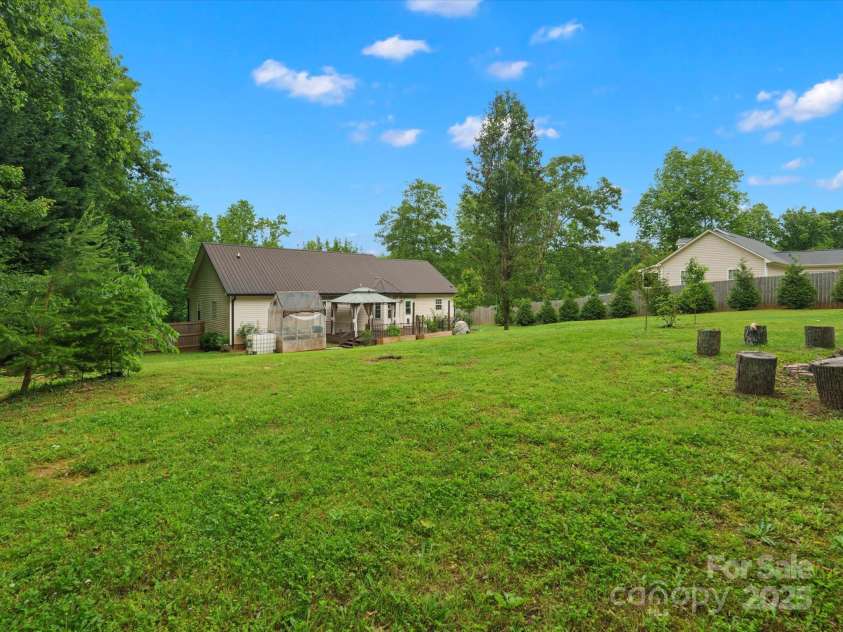 730 Cove Road, Gastonia, NC 28052.  MLS# CAR4260480, YatesRealty ID 24180. 
