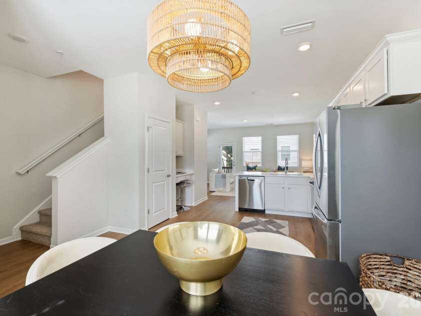 2409 Via del Conte Alley, Charlotte, NC 28205.  MLS# CAR4375409, YatesRealty ID 24182. 