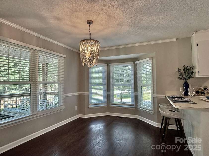 5916 Indian Brook Drive, Matthews, NC 28104.  MLS# CAR4270153, YatesRealty ID 24187. 