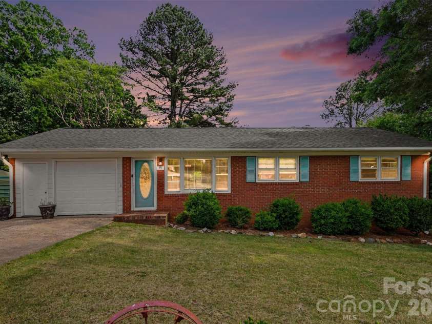 79 Walnut Street, Badin, NC 28009.  MLS# CAR4377814, YatesRealty ID 24187. 