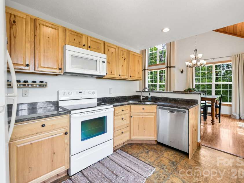 491 High Top Drive, Fletcher, NC 28732.  MLS# CAR4379678, YatesRealty ID 24188. 