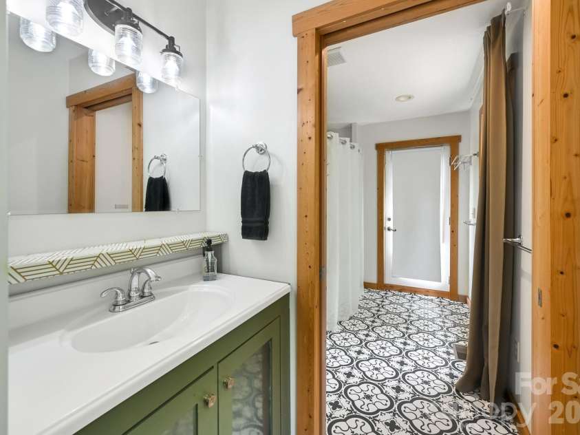 491 High Top Drive, Fletcher, NC 28732.  MLS# CAR4379678, YatesRealty ID 24188. 
