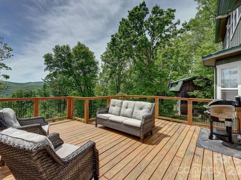 491 High Top Drive, Fletcher, NC 28732.  MLS# CAR4379678, YatesRealty ID 24188. 