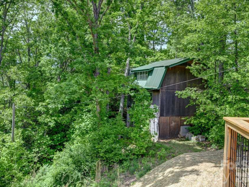 491 High Top Drive, Fletcher, NC 28732.  MLS# CAR4379678, YatesRealty ID 24188. 