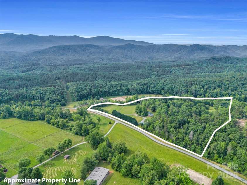 1835 Palmer Road, Mill Spring, NC 28756.  MLS# CAR4219176, YatesRealty ID 2419. 