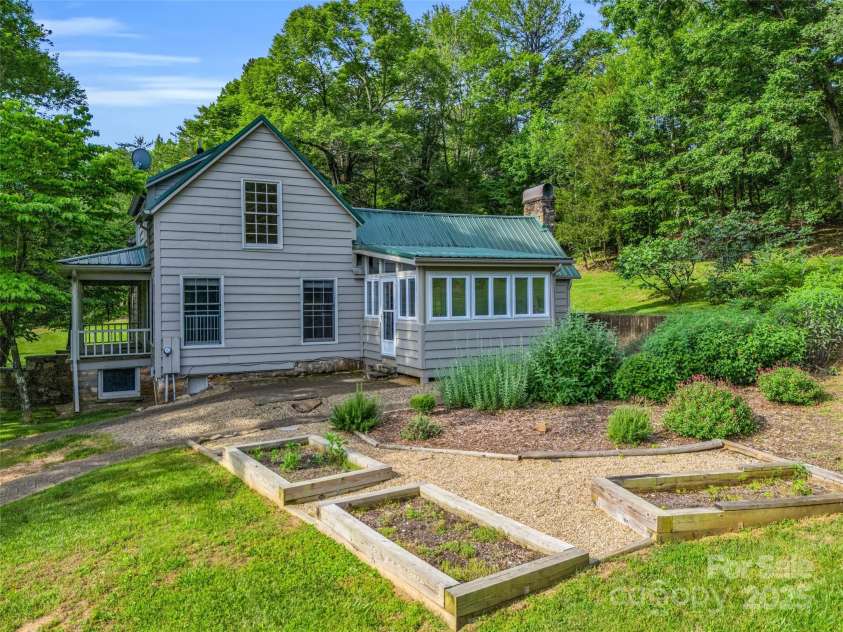 1835 Palmer Road, Mill Spring, NC 28756.  MLS# CAR4219176, YatesRealty ID 2419. 