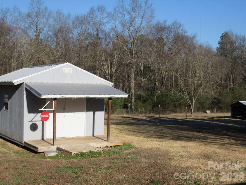 6825 Nance Tarlton Road, Marshville, NC 28103.  MLS# CAR4335806, YatesRealty ID 2419. 