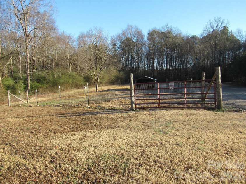 6825 Nance Tarlton Road, Marshville, NC 28103.  MLS# CAR4335806, YatesRealty ID 2419. 