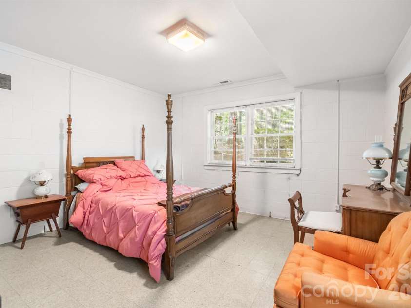 122 Forest Hills Drive, Monroe, NC 28112.  MLS# CAR4380684, YatesRealty ID 24190. Basement Bedroom
