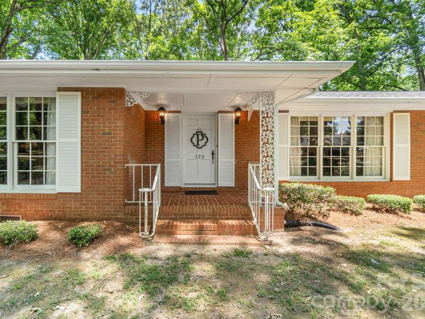 122 Forest Hills Drive, Monroe, NC 28112.  MLS# CAR4380684, YatesRealty ID 24190. Front Entry