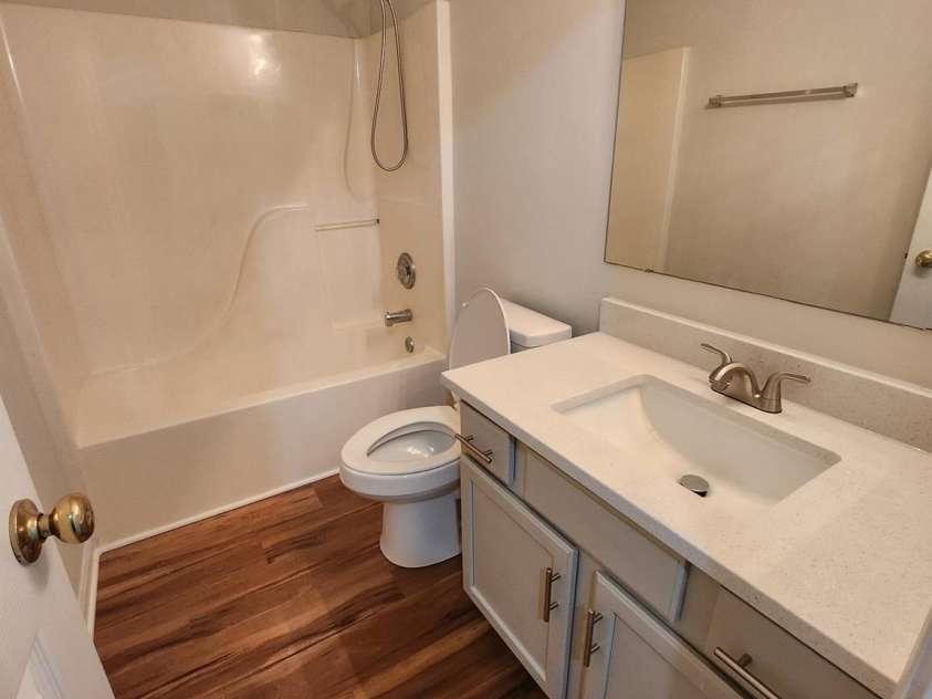 1308 Harland Street, Charlotte, NC 28216.  MLS# CAR4375819, YatesRealty ID 24192. 