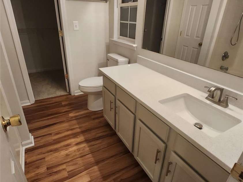 1308 Harland Street, Charlotte, NC 28216.  MLS# CAR4375819, YatesRealty ID 24192. 