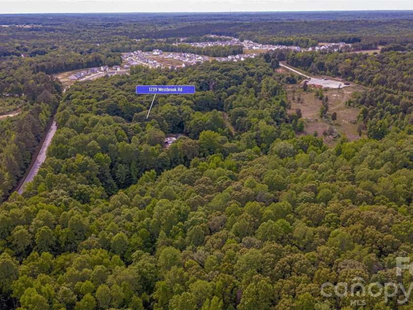 1739 Westbrook Road, Edgemoor, SC 29712.  MLS# CAR4381776, YatesRealty ID 24193. 