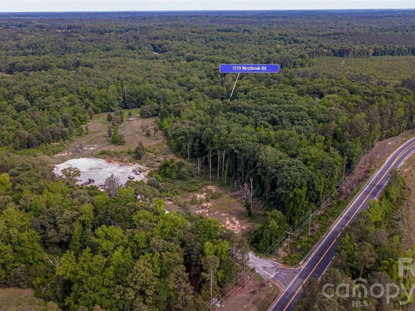 1739 Westbrook Road, Edgemoor, SC 29712.  MLS# CAR4381776, YatesRealty ID 24193. 