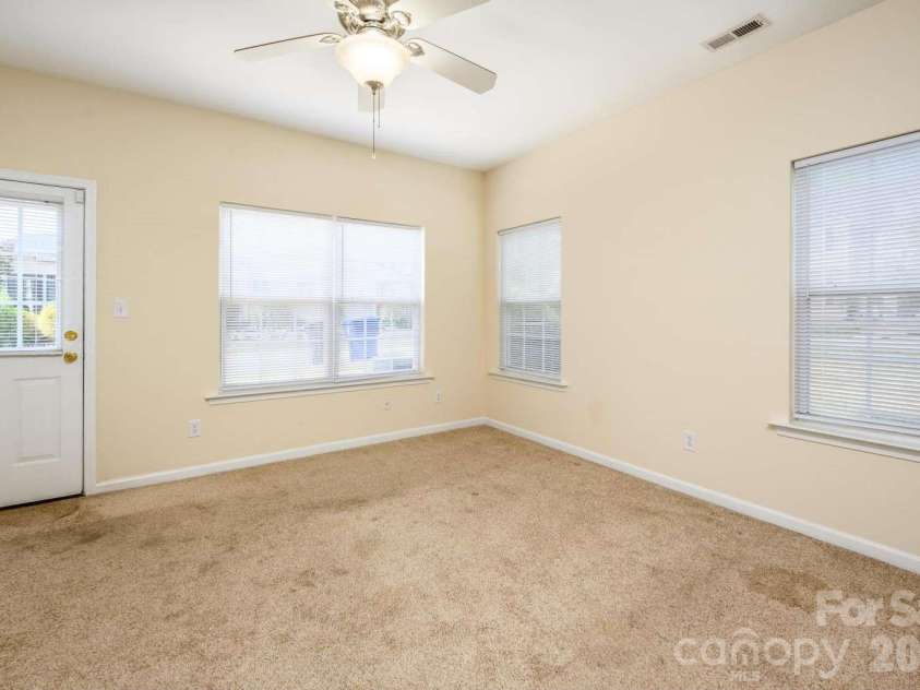 10430 Trolley Run Drive, Cornelius, NC 28031.  MLS# CAR4371885, YatesRealty ID 24196. 