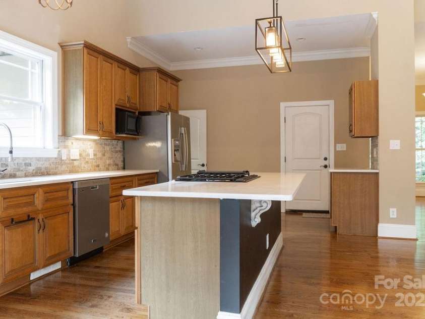 6184 Chandler Road, Clover, SC 29710.  MLS# CAR4269518, YatesRealty ID 24197. 