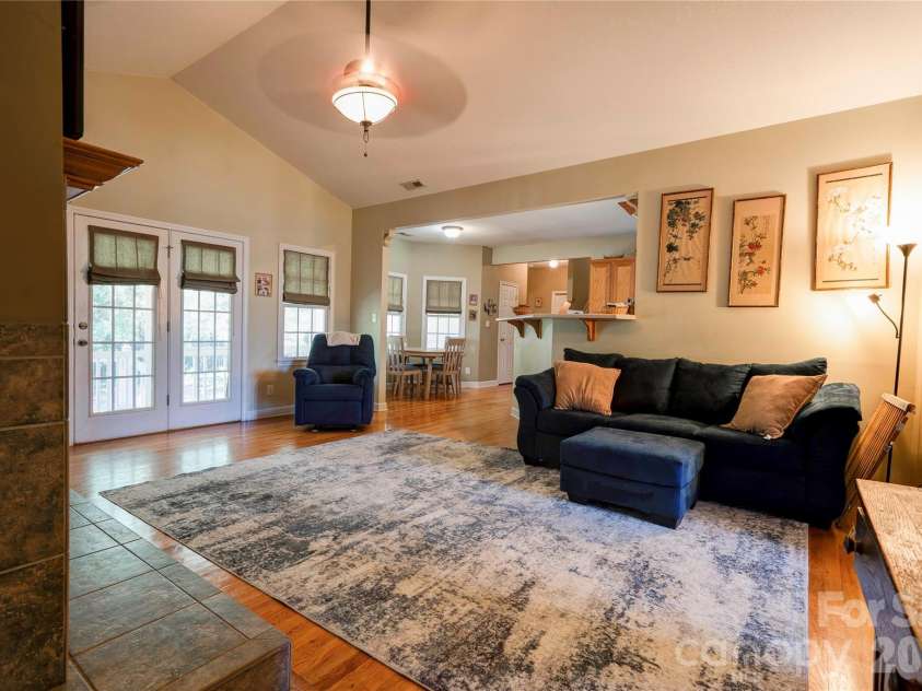 103 Whitetail Drive, Shelby, NC 28152.  MLS# CAR4382325, YatesRealty ID 24198. 
