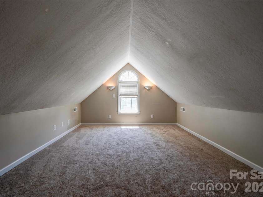 103 Whitetail Drive, Shelby, NC 28152.  MLS# CAR4382325, YatesRealty ID 24198. 