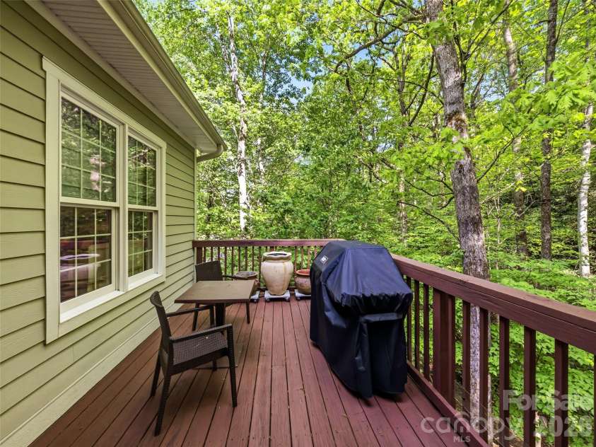 329 Kenmure Drive, Flat Rock, NC 28731.  MLS# CAR4376570, YatesRealty ID 24199. 