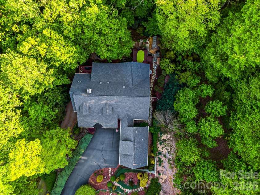 329 Kenmure Drive, Flat Rock, NC 28731.  MLS# CAR4376570, YatesRealty ID 24199. 