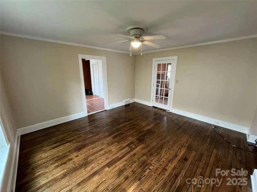 634 Rutherford Road, Marion, NC 28752.  MLS# CAR4240632, YatesRealty ID 242. Den