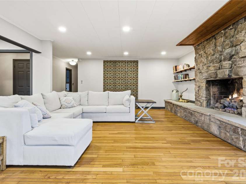 1373 Dogwood Drive, Maggie Valley, NC 28751.  MLS# CAR4320241, YatesRealty ID 2420. 