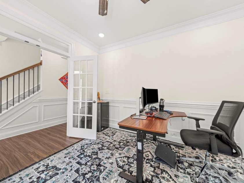 8729 Frank Grier Road, Charlotte, NC 28215.  MLS# CAR4364714, YatesRealty ID 24200. 