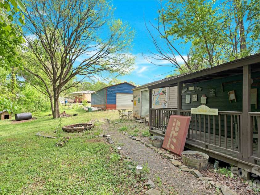 4130 Mountainview Street, Gastonia, NC 28056.  MLS# CAR4367519, YatesRealty ID 24202. 