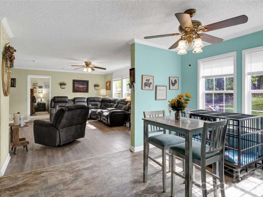 4130 Mountainview Street, Gastonia, NC 28056.  MLS# CAR4367519, YatesRealty ID 24202. 