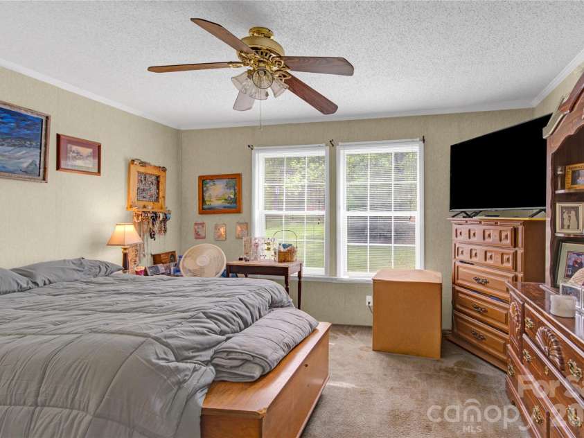 4130 Mountainview Street, Gastonia, NC 28056.  MLS# CAR4367519, YatesRealty ID 24202. 