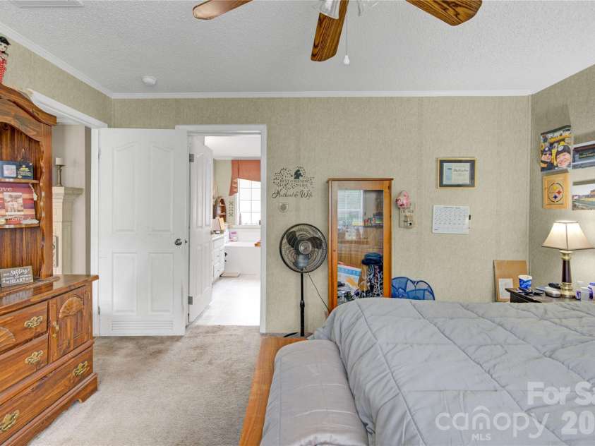4130 Mountainview Street, Gastonia, NC 28056.  MLS# CAR4367519, YatesRealty ID 24202. 