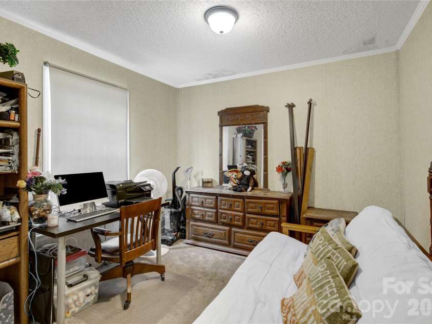 4130 Mountainview Street, Gastonia, NC 28056.  MLS# CAR4367519, YatesRealty ID 24202. 