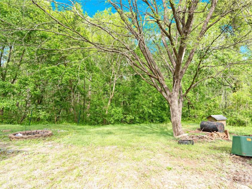 4130 Mountainview Street, Gastonia, NC 28056.  MLS# CAR4367519, YatesRealty ID 24202. 