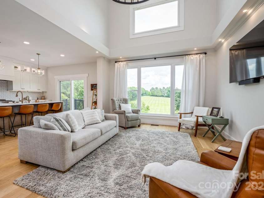 594 Patterson Farm Road, Mooresville, NC 28115.  MLS# CAR4274191, YatesRealty ID 24205. 