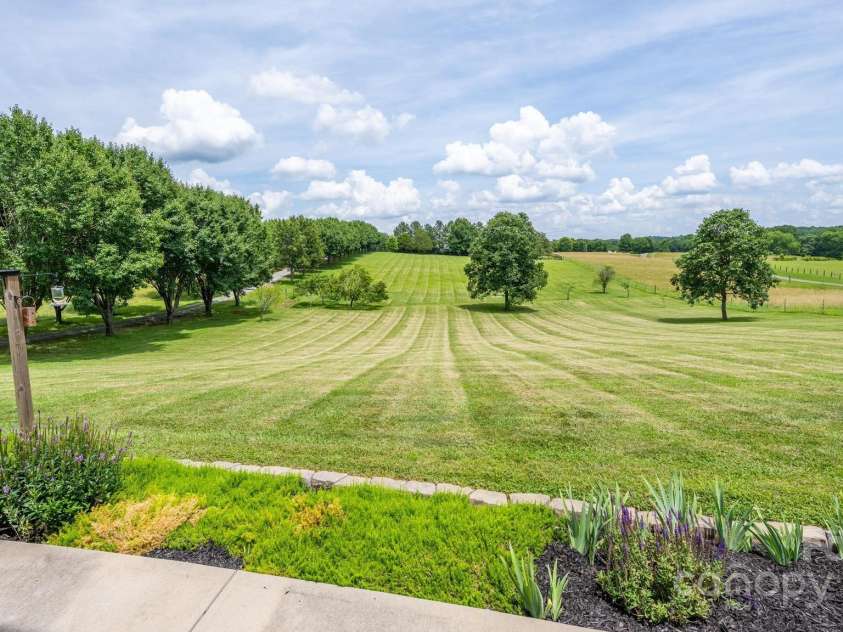 594 Patterson Farm Road, Mooresville, NC 28115.  MLS# CAR4274191, YatesRealty ID 24205. 