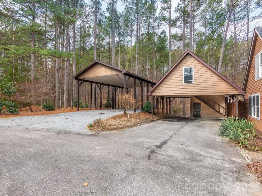 201 Hawk Ridge Drive, Mill Spring, NC 28756.  MLS# CAR4349061, YatesRealty ID 24206. 