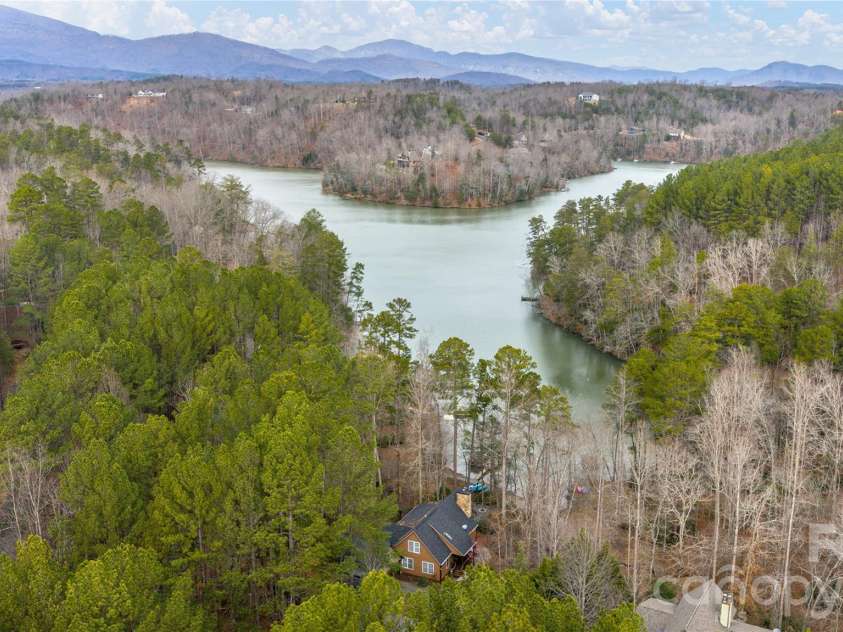 201 Hawk Ridge Drive, Mill Spring, NC 28756.  MLS# CAR4349061, YatesRealty ID 24206. 