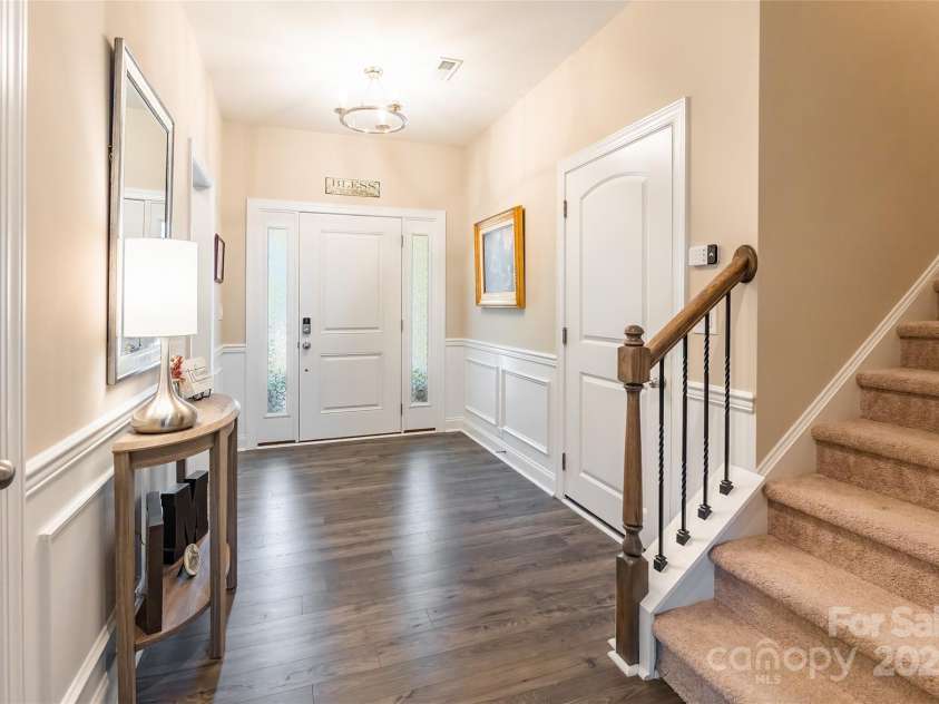 385 Willow Tree Drive, Rock Hill, SC 29732.  MLS# CAR4270668, YatesRealty ID 24206. 
