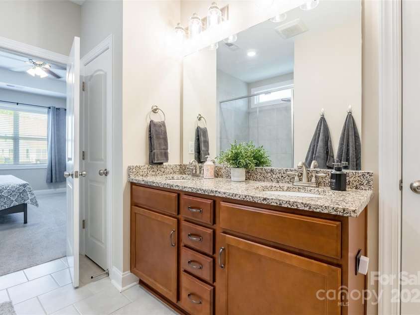 385 Willow Tree Drive, Rock Hill, SC 29732.  MLS# CAR4270668, YatesRealty ID 24206. 
