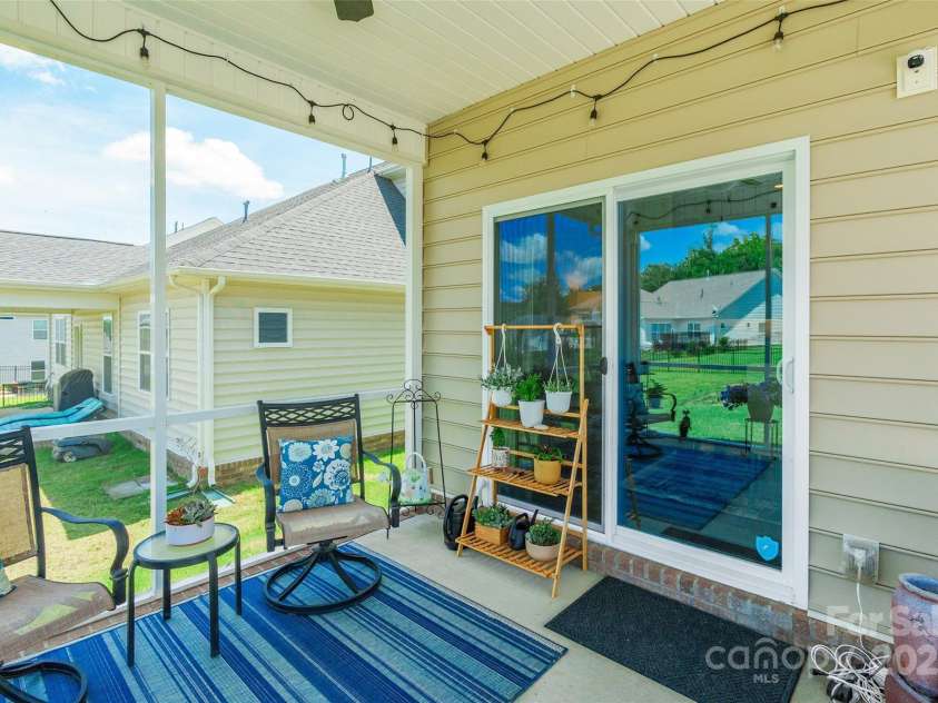 385 Willow Tree Drive, Rock Hill, SC 29732.  MLS# CAR4270668, YatesRealty ID 24206. 