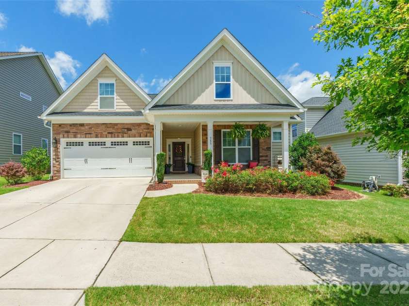 385 Willow Tree Drive, Rock Hill, SC 29732.  MLS# CAR4270668, YatesRealty ID 24206. 