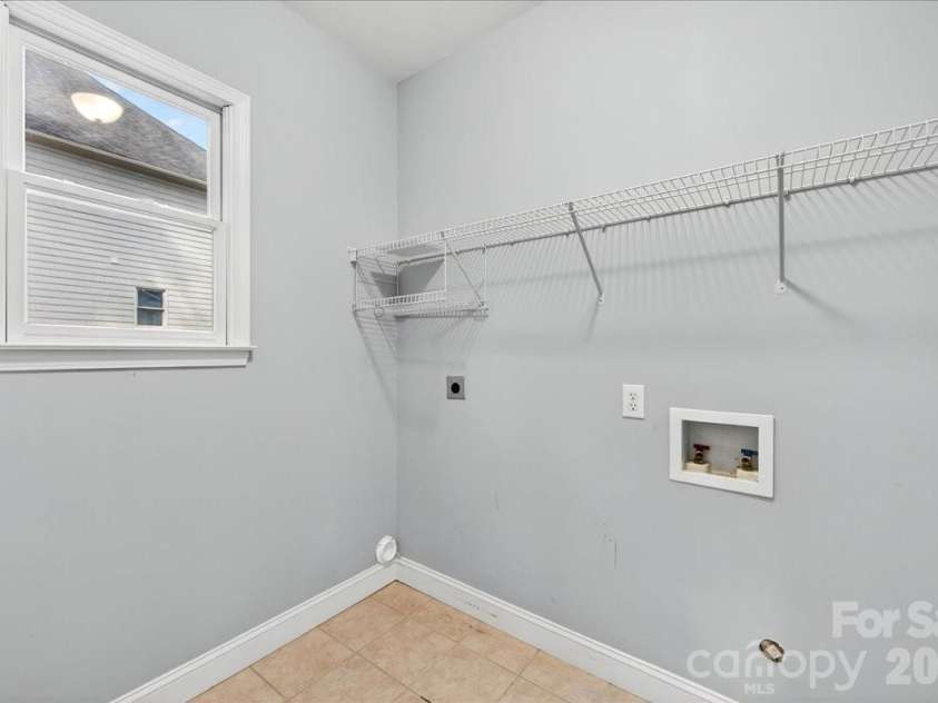 6410 Latta Springs Circle, Huntersville, NC 28078.  MLS# CAR4381760, YatesRealty ID 24208. 
