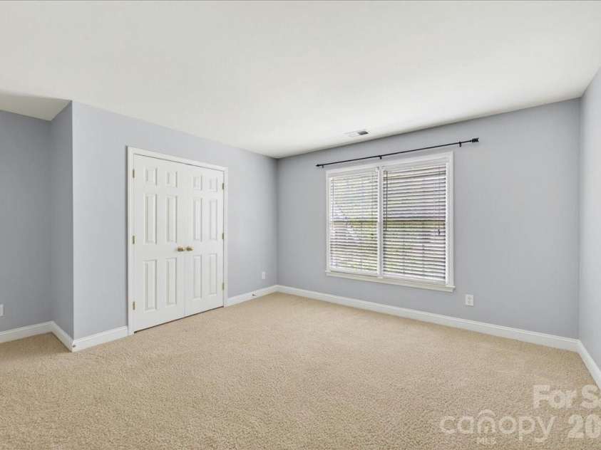6410 Latta Springs Circle, Huntersville, NC 28078.  MLS# CAR4381760, YatesRealty ID 24208. 