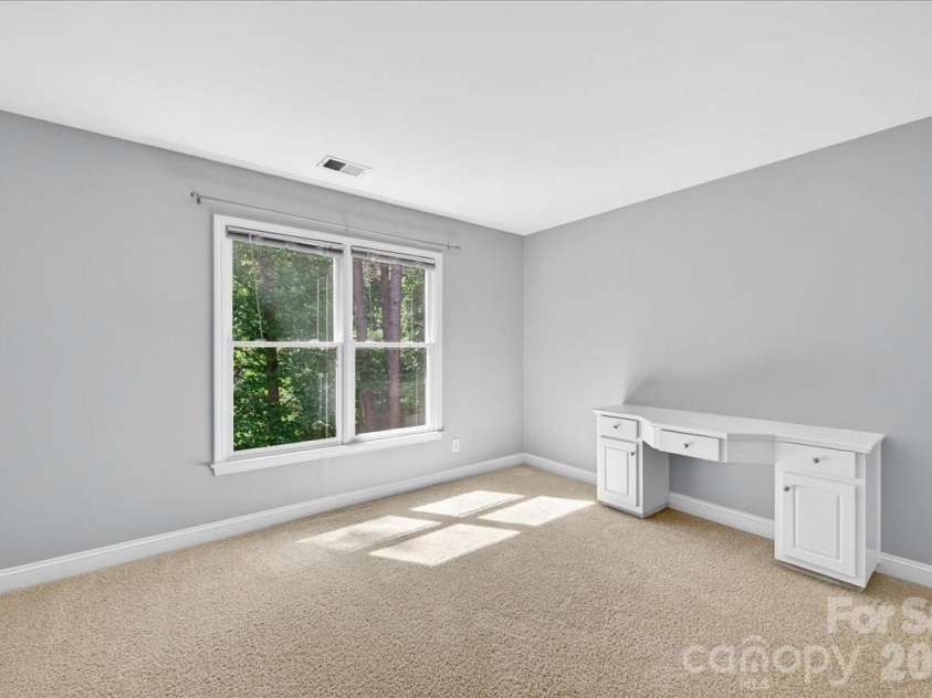 6410 Latta Springs Circle, Huntersville, NC 28078.  MLS# CAR4381760, YatesRealty ID 24208. 