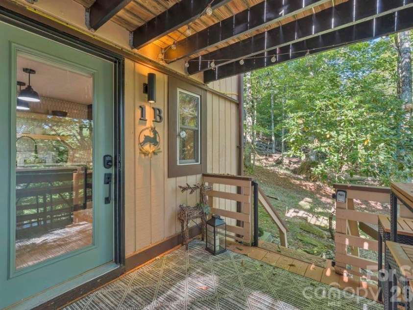 108 Northridge Road, Banner Elk, NC 28604.  MLS# CAR4422547, YatesRealty ID 2421. 