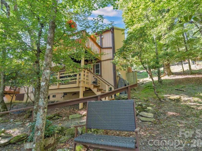 108 Northridge Road, Banner Elk, NC 28604.  MLS# CAR4422547, YatesRealty ID 2421. 