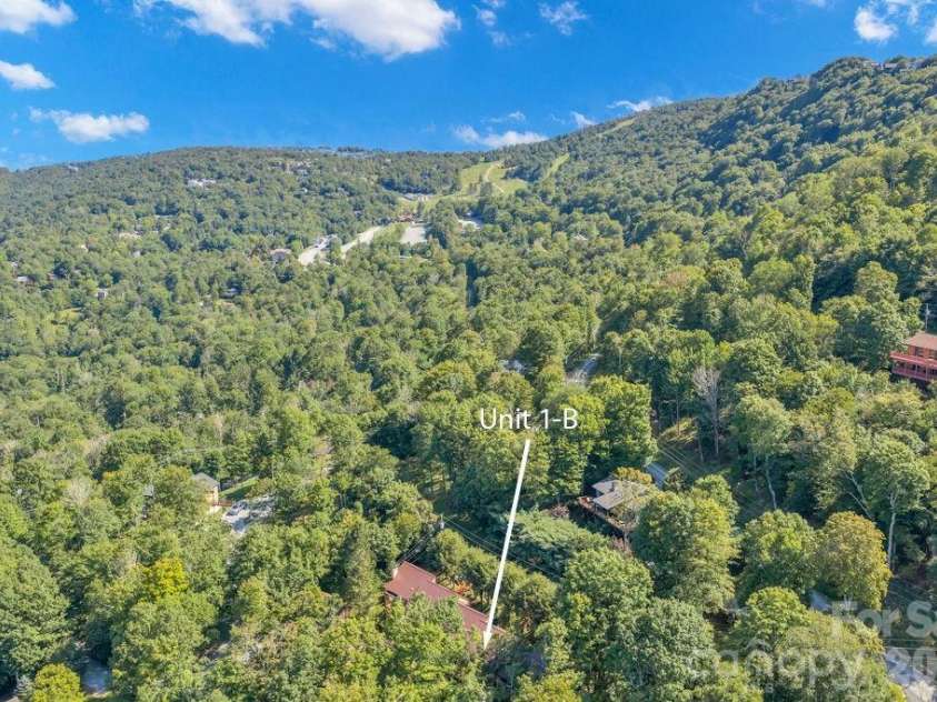 108 Northridge Road, Banner Elk, NC 28604.  MLS# CAR4422547, YatesRealty ID 2421. 