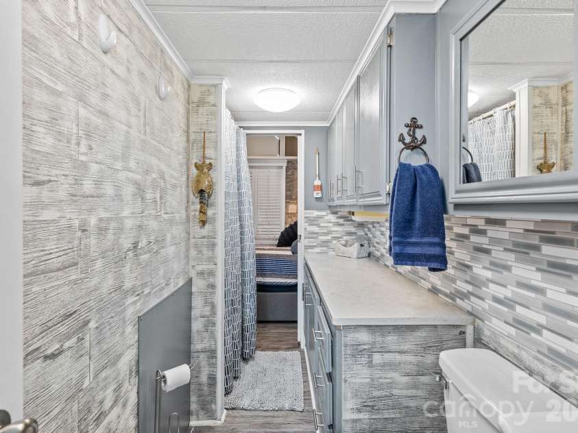 123 Grand View Drive, New London, NC 28127.  MLS# CAR4335956, YatesRealty ID 2421. 