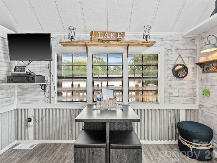 123 Grand View Drive, New London, NC 28127.  MLS# CAR4335956, YatesRealty ID 2421. 